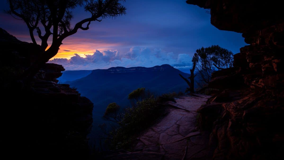 Stargazing and hiking in the Blue Mountains of New South Wales